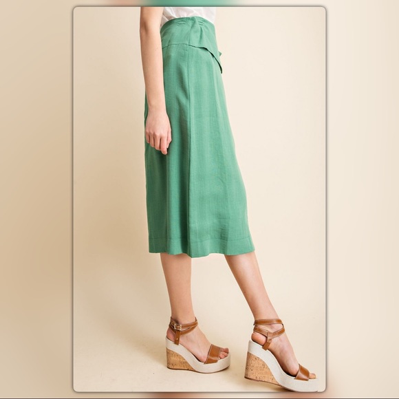 Green Midi Wrap Skirt - Picture 5 of 6